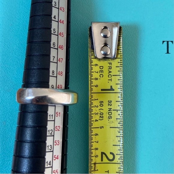 Tiffany & Co. Sterling Silver 1999 Twist Dome Ring Size 5.25-Polished- So Pretty - Picture 7 of 8